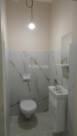 Apartament in casa recent renovat , parcare in curte, zona centrala - 17