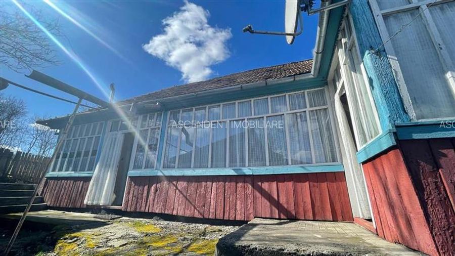 Tur 3D! Casa traditionala+ domeniu de 4.300 mp,livada,anexe:refugiu apreciabil C - 20