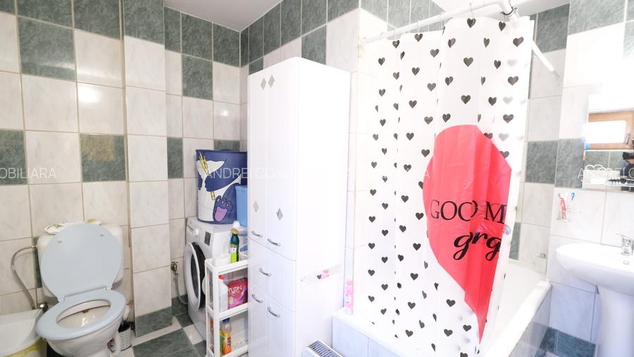 Vanzare casa D+P+1+pod si 519 mp teren in Piatra Neamt compusa din 2 apartamente - 15