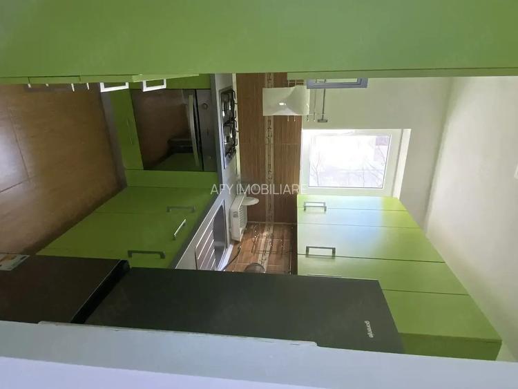 De închiriat Apartament 3 camere într-o vilă, zonă liniștită direct propietar - 8