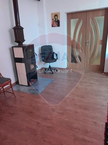 Casa renovata, mobilata si utilata, livada, Lita! - 11