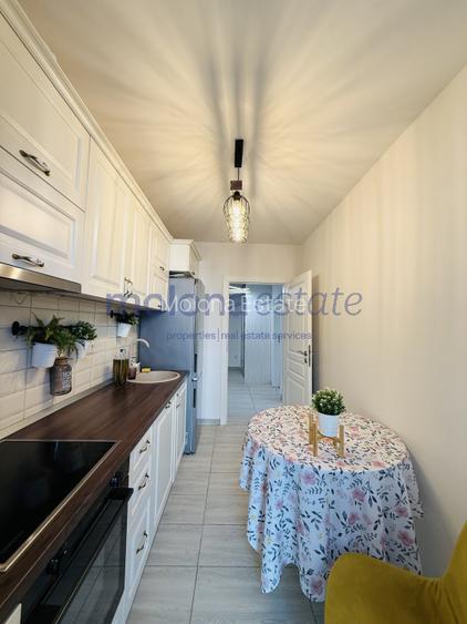 Apartament de închiriat , 2 camere  decomandate, 53 mp + terasă de 35 mp - 6