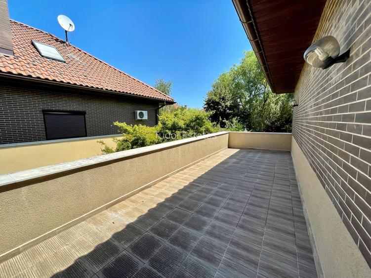 Compound individual villa partially furnished-2700 Euros+VAT - 22