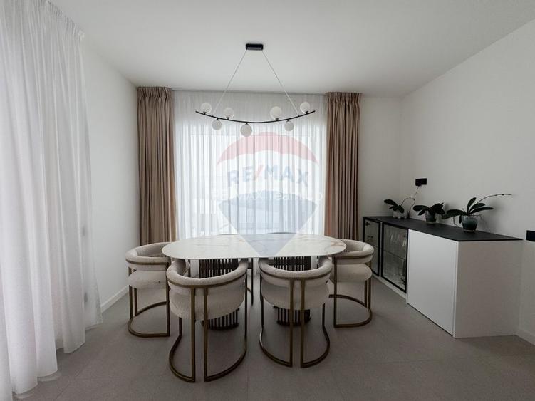 Eleganță, confort, și priveliște panoramică - Casă premium, Voroneț - 4