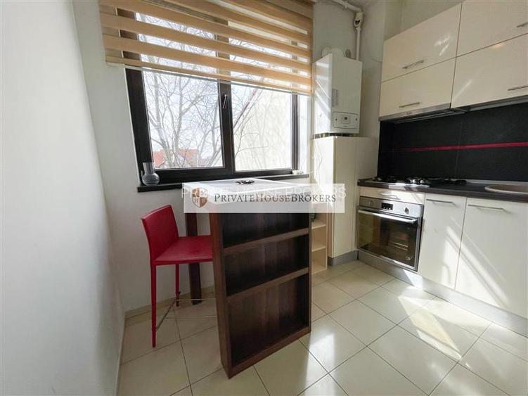 Bucurestii Noi | Jiului | Cofetaria Cafina | Bloc 2012 | Centrala - 5