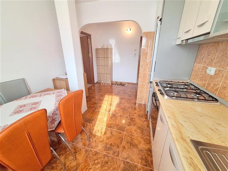 Apartament 2 camere, etaj 2, semimobilat, zona Narcisa - 16