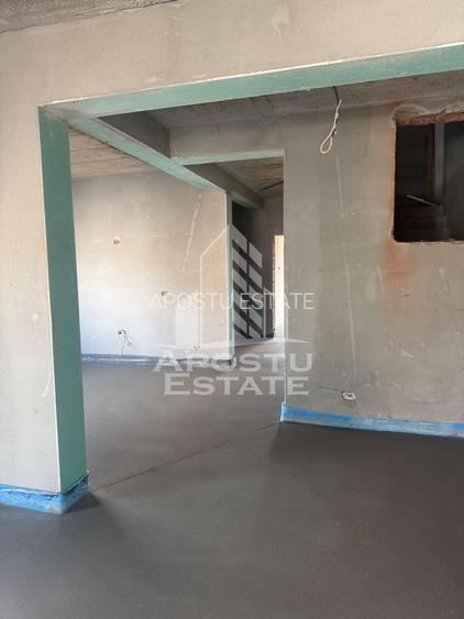 Duplex de vanzare cu 4 camere si 2 bai ,Ghiroda - 3