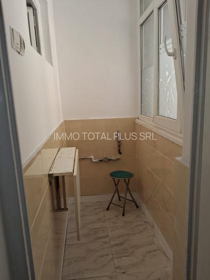 Romana -  ASE 320 euro/luna Piata Romana - 7