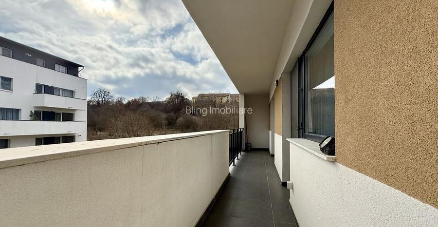 Apartament 72 mp utili,2 bai, 2 balcoane,etaj intermediar - 8