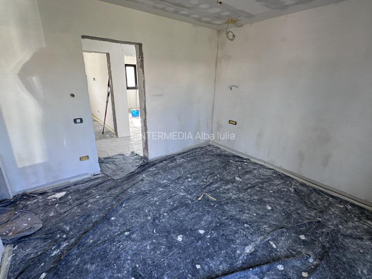 Casa noua cu 4 camere finisata in Sard 105 mp cu teren de 500 - 11