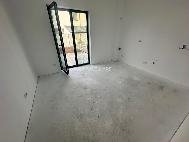 CASA INDIVIDUALA, TOATE UTILITATILE, INCALZIRE PARDOSEALA, COMISION 0% - 9