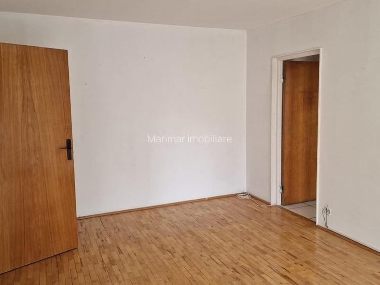 Titan,C-tin  Brancusi, Nicolae Grigorescu, Parc I.O.R - 3