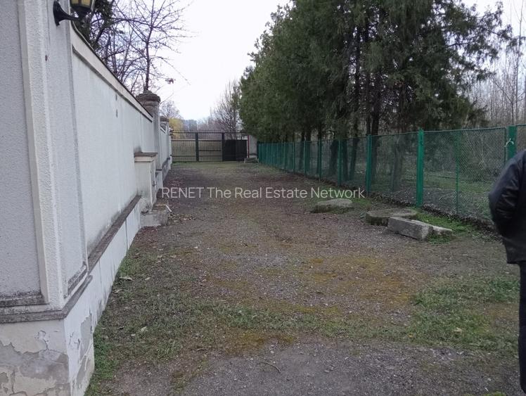 SUPER OCAZIE SE VINDE TEREN IN ZONA STARULESTI LANGA UN CARTIER DE VILE  - 2