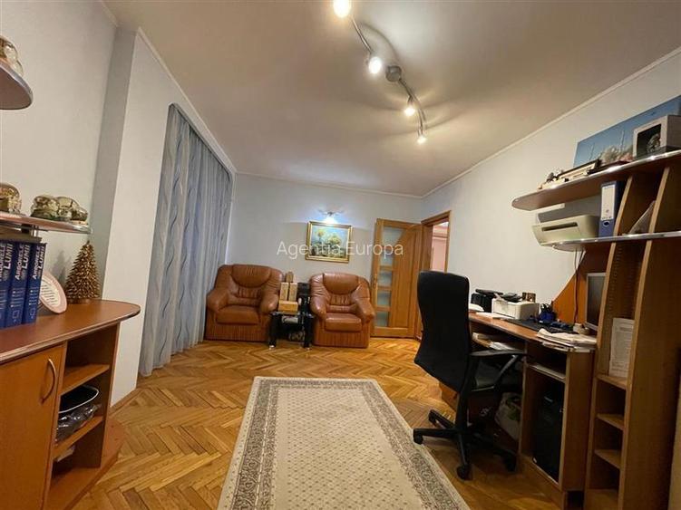 Apartament 3 camere zona centrala Tulcea - 11