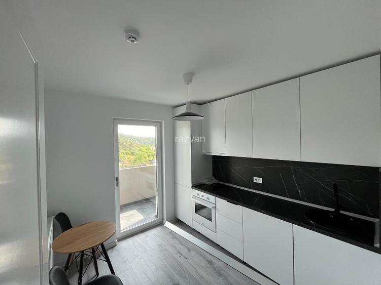 PF, închiriez  Apartament 1 camera decomandat in completul Poitiers Towers. - 11