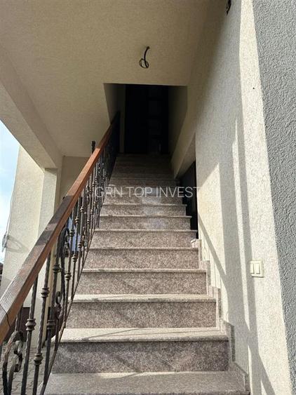 Casa individuala 6 camere 200mp curte zona Selimbar - 10