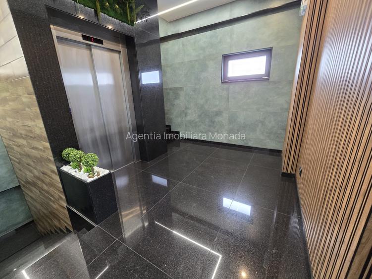 Cladire de inchiriat SPATIU COMERCIAL (clinica medicala , birouri , etc) - 21