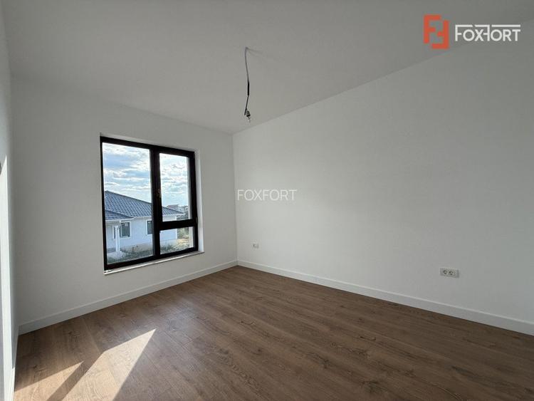 Duplex cu 5 camere de vanzare in localitatea Dumbravita - 26