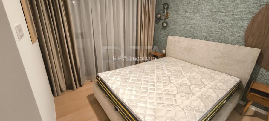 Apartament 3 camere de Inchiriat - 13