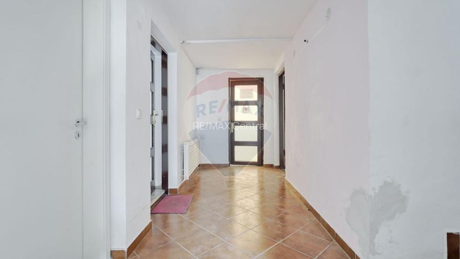 Casă / Vilă cu 9 camere de închiriat în zona Centrul Civic! - 11