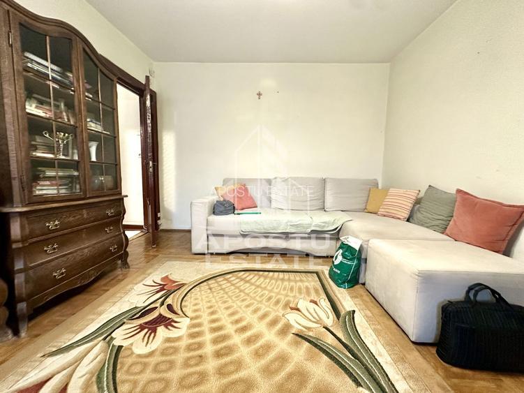 Apartament 3 camere, etaj intermediar, zona Sagului - 2