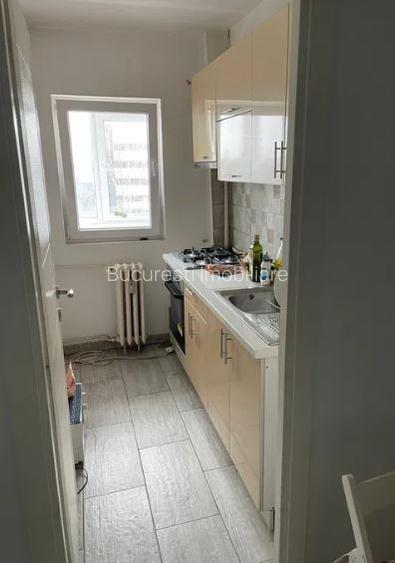 Garsoniera,Brancoveanu,Luica,bl.1979,reabilitat,et.4/10,DECOMANDATA,Amenajata - 2