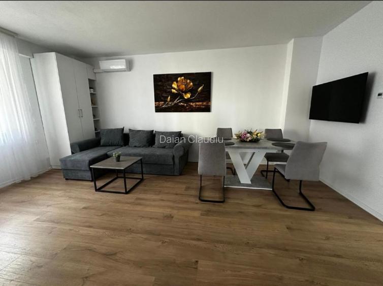 Apartamnet cu 3 camere - PROPIETAR - zona arex - 3