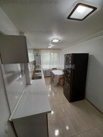 Stilat TOTUL NOU! MOBILAT- UTILAT! AP 2 came Independentei, Etaj 3 - 6