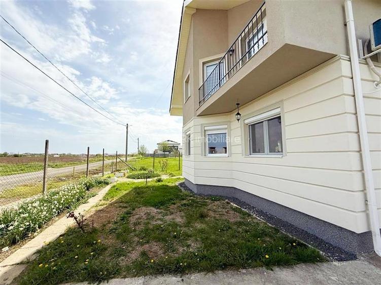 CASA individuala cu garaj, 5 camere, 3 bai Dumbravita zona lac Macilor - 24
