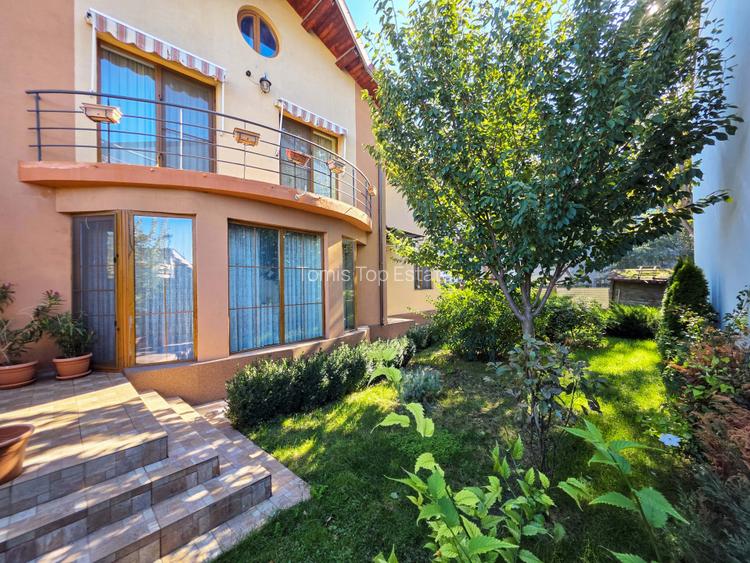 Vila de vanzare P+E cu 4 dormitoare - zona Inel 2 - spatioasa si eleganta. - 3