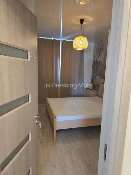 Inchiriez Apartament 2 Camere - 4