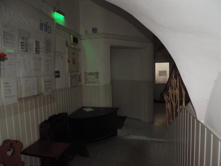 SE VINDE SEDIUL APASERV ROMAN