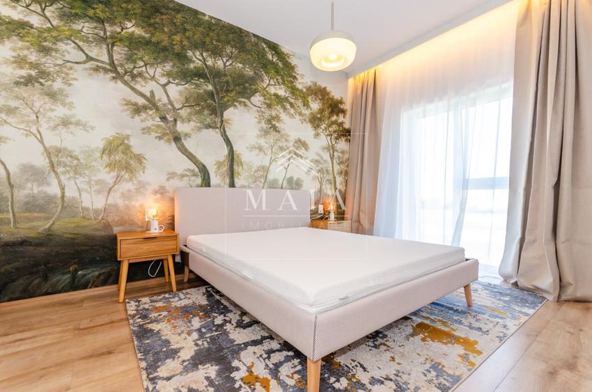 Apartament 3 camere, vizavi de Parcul Sub Arini, cu boxa si parcare subterana