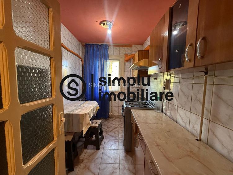 Apartament 3 camere semidecomandat et 2/4 - 7