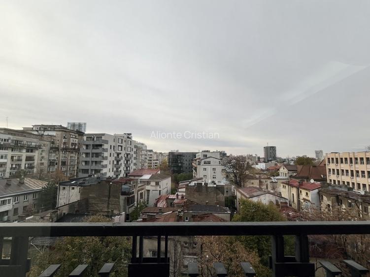Apartament 3 camere Str. Traian colt cu Bdul. Unirii - 3