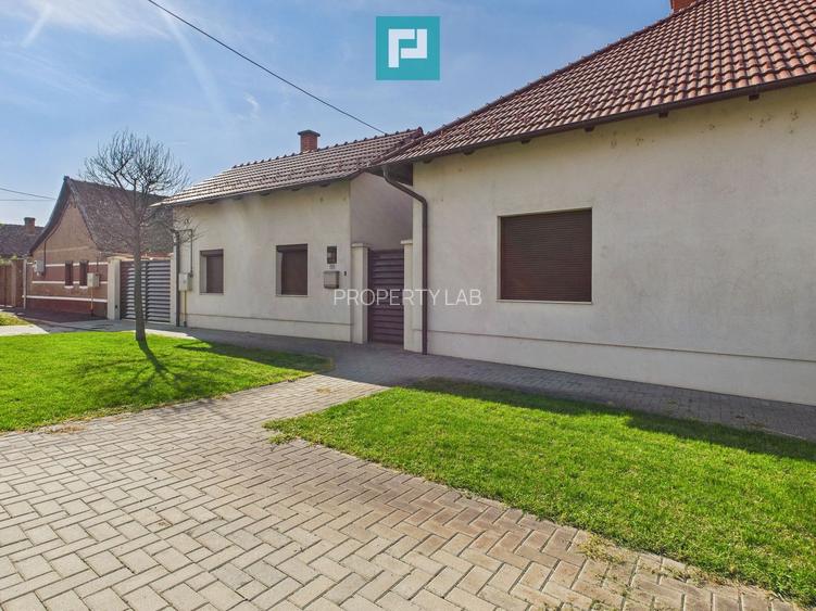 Casă modernă cu 2 corpuri, 5 camere în Pecica - 21