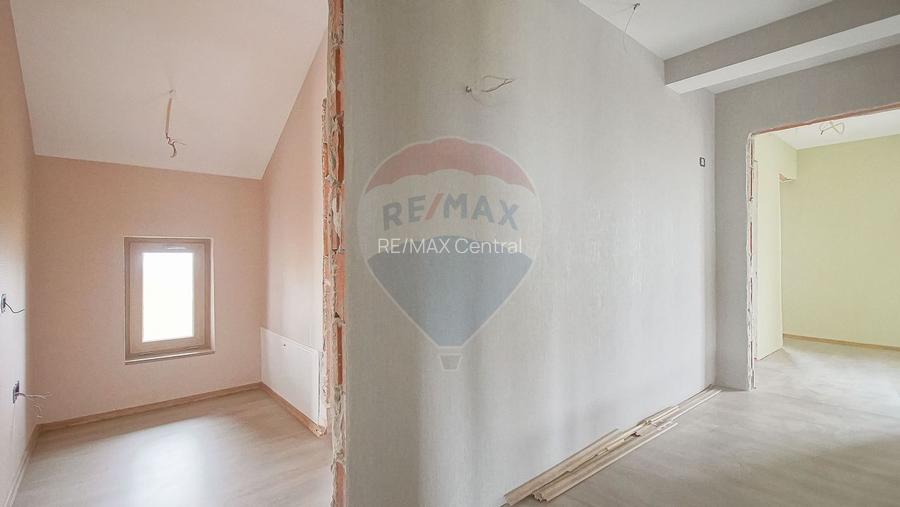 COMISION 0%! Casă noua cu 5 camere de vânzare in Tarlungeni - 14