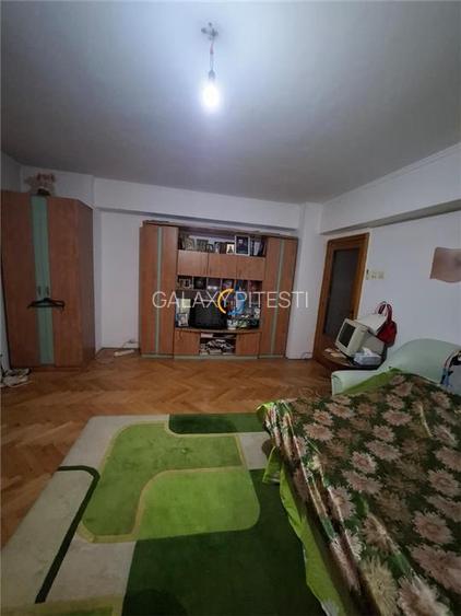 Apartament trei camere Tudor Vladimirescu etaj 3 8 - 14