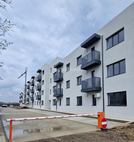 apartament cu 3 camere, ETAJ 2 VEDERE LIBERA - COMUNA 1 DECEMBRIE - 14