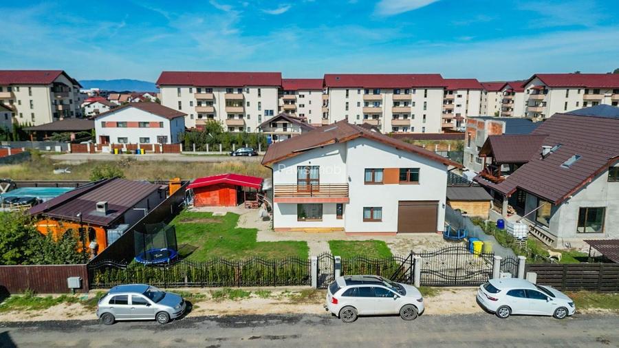 Casa individuală de vânzare Sânpetru, 5 camere, garaj, foișor, curte - 29