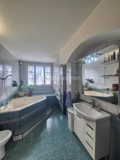 De vânzare apartament spatios, ultracentral, mobilat - 3 camere, Suceava - 15