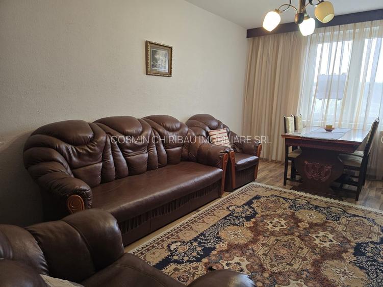 LOC. RACACIUNI,  APARTAMENT 3 CAMERE - 2