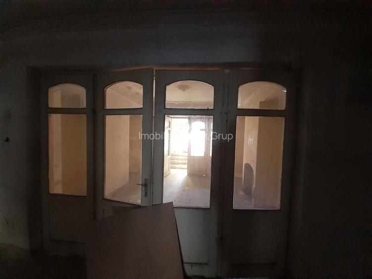 Casa in stil brancovenesc si teren 1750 mp in zona Piata Romana - 6