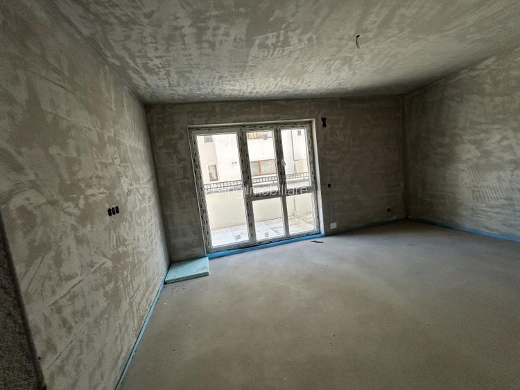 Apartament de 4 camere , 89 mp utili, terasa 103mp, zona VIVO - 7