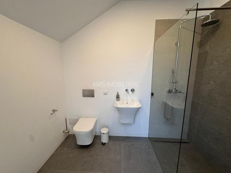 VILA SUPERBA / PRIMA INCHIRIERE / CURTE PROPRIE - 11