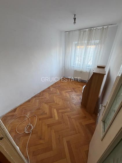 Zona Lipovei | Etaj 1 | Decomandat | Centrala Termica | 2 Balcoane!! - 4