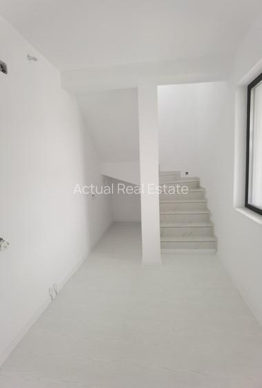 CASA  4 CAMERE |  VALU LUI TRAIAN |  100 MPC - 3