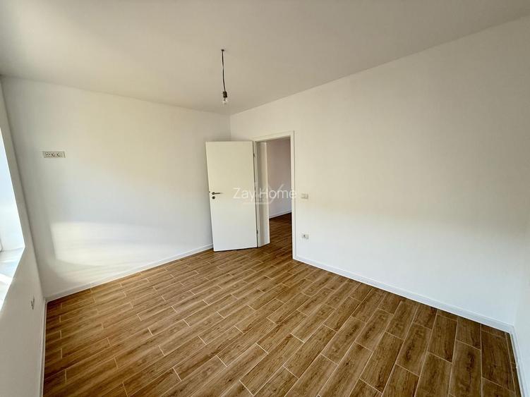 Drumul Boilor - duplex intreg pe parter. 3 camere, 2 bai. - 12