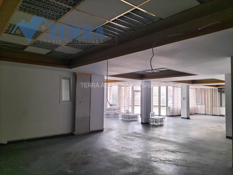 Vând spațiu de birouri sau comercial, Mioveni - bdl. Dacia. - 10