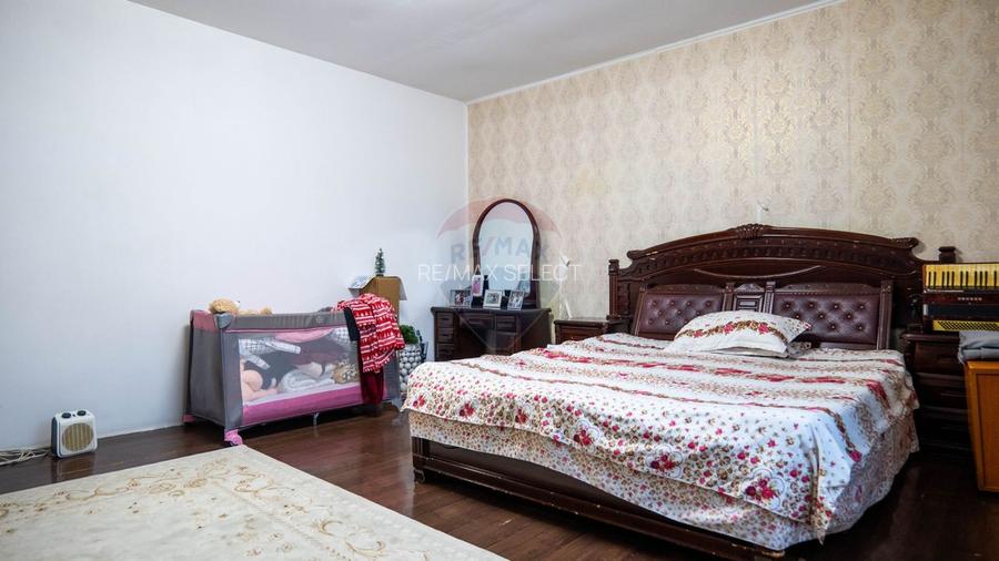 Vanzare casă individuala 4 camere, curte, Chitila -3 minute de scoala - 10